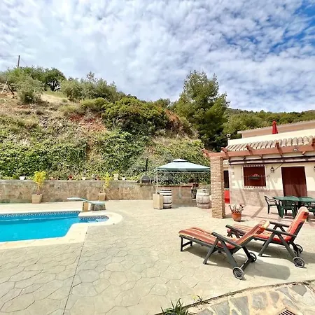 Chalet Private Pool La Herradura *