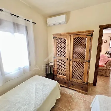 Chalet Private Pool La Herradura *